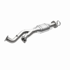Toyota 4Runner Catalytic Converter - Rear - Magnaflow - OEM Grade Direct-Fit - `03-`04