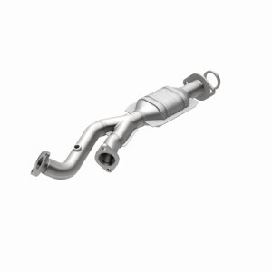 Toyota 4Runner Catalytic Converter - Rear - Magnaflow - OEM Grade Direct-Fit - `03-`04