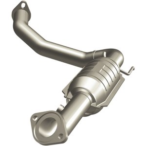 Lexus GX470 Catalytic Converter - Driver Side Rear - Magnaflow - OEM Grade Direct-Fit - `05-`09