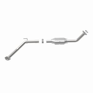 Toyota Sequoia Catalytic Converter - Magnaflow - OEM Grade Direct-Fit - `05-`07