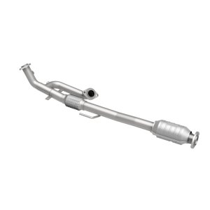 Toyota Camry Catalytic Converter - Magnaflow - OEM Grade Direct-Fit - `07-`10