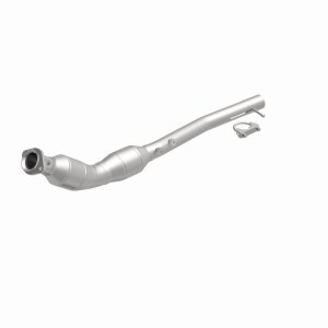 Land Rover Range Rover Catalytic Converter - Passenger Side - Magnaflow - OEM Grade Federal/EPA Compliant Direct-Fit, Spun Body, Stainless Steel - `06-`08
