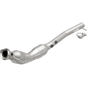 Land Rover Range Rover Catalytic Converter - Passenger Side - Magnaflow - OEM Grade Federal/EPA Compliant Direct-Fit, Spun Body, Stainless Steel - `06-`08
