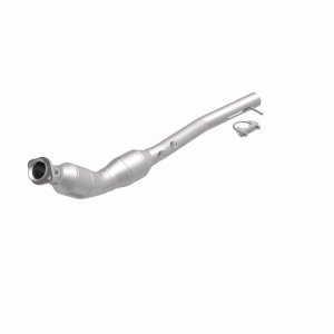 Land Rover Range Rover Catalytic Converter - Passenger Side - Magnaflow - OEM Grade Federal/EPA Compliant Direct-Fit, Spun Body, Stainless Steel - `06-`08