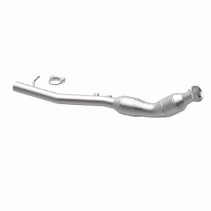 Land Rover Range Rover Catalytic Converter - Passenger Side - Magnaflow - OEM Grade Federal/EPA Compliant Direct-Fit, Spun Body, Stainless Steel - `06-`08