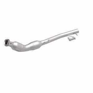 Land Rover Range Rover Catalytic Converter - Passenger Side - Magnaflow - OEM Grade Federal/EPA Compliant Direct-Fit, Spun Body, Stainless Steel - `06-`08
