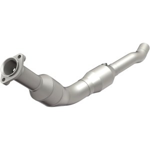 Land Rover Range Rover Sport Catalytic Converter - Driver Side - Magnaflow - Direct-Fit, OEM Grade, Federal/EPA Compliant, Spun Body Design, Mandrel-Bent 409 Stainless Steel - `06-`09