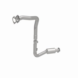 Land Rover LR3 Catalytic Converter - Passenger Side - Magnaflow - OEM Grade Direct-Fit, Federal/EPA Compliant - `05-`09