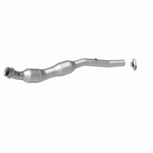 Land Rover Range Rover Catalytic Converter - Driver Side - Magnaflow - OEM Grade, Direct-Fit, Federal/EPA Compliant - `03-`05