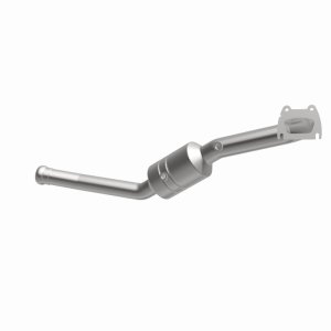 Dodge Durango Catalytic Converter - Magnaflow - OEM Grade Direct-Fit - `11-`12
