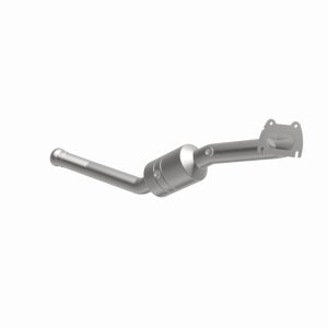Dodge Durango Catalytic Converter - Magnaflow - OEM Grade Direct-Fit - `11-`12