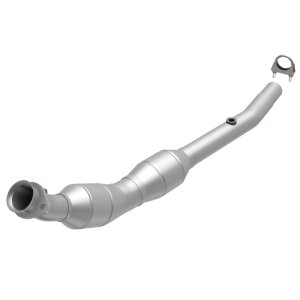 Land Rover Range Rover Catalytic Converter - Passenger Side - Magnaflow - Direct-Fit OEM Grade (EPA Compliant, Spun Body, 409 Stainless Steel) - `03-`05
