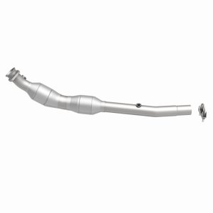 Land Rover Range Rover Catalytic Converter - Passenger Side - Magnaflow - Direct-Fit OEM Grade (EPA Compliant, Spun Body, 409 Stainless Steel) - `03-`05
