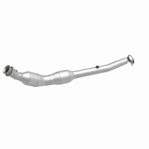 Land Rover Range Rover Catalytic Converter - Passenger Side - Magnaflow - Direct-Fit OEM Grade (EPA Compliant, Spun Body, 409 Stainless Steel) - `03-`05