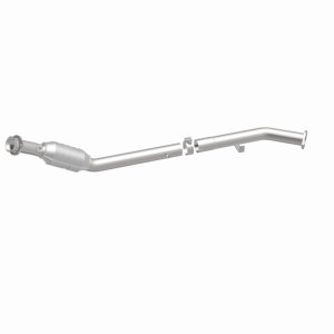 Pontiac GTO Catalytic Converter - Magnaflow - OEM Grade Direct-Fit - 2004