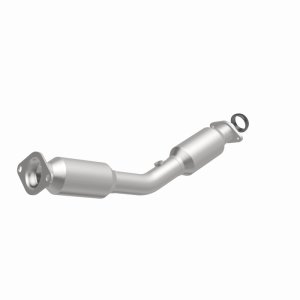 Nissan Sentra Catalytic Converter - Magnaflow - OEM Grade Direct-Fit - `07-`12