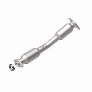 Nissan Versa Catalytic Converter - Magnaflow - OEM Grade Direct-Fit - `12-`19