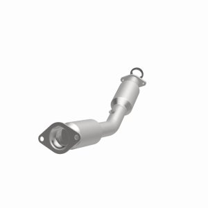 Nissan Versa Catalytic Converter - Magnaflow - OEM Grade Direct-Fit - `12-`19