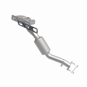 BMW 3 Series Catalytic Converter - Front - Magnaflow - OEM Grade Direct-Fit - `01-`05