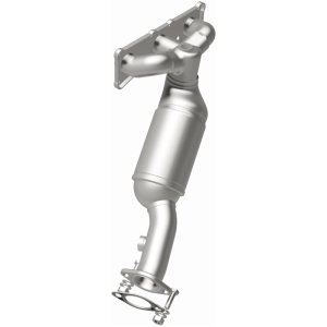 BMW 3 Series Catalytic Converter - Rear - Magnaflow - OEM Grade Direct-Fit - `07-`13