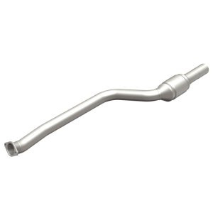 BMW 3 Series Catalytic Converter - Rear - Magnaflow - OEM Grade Direct-Fit - `07-`13