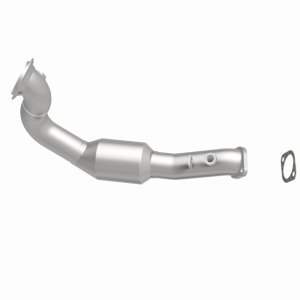 BMW 3 Series Catalytic Converter - Front - Magnaflow - Direct-Fit - `07-`08