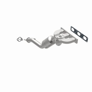 BMW 5 Series Catalytic Converter - Rear - Magnaflow - OEM Grade Direct-Fit Manifold - `04-`05