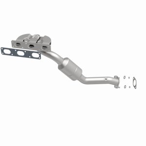 BMW 5 Series Catalytic Converter - Rear - Magnaflow - OEM Grade Direct-Fit Manifold - `04-`05