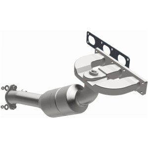 BMW 5 Series Catalytic Converter - Rear - Magnaflow - OEM Grade Direct-Fit - `01-`03