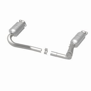 Dodge Durango Catalytic Converter - Magnaflow - Direct-Fit, OEM Grade - `05-`08