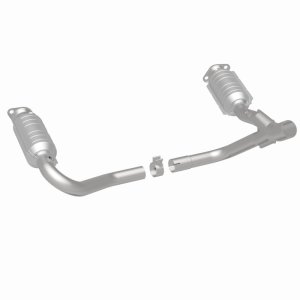 Dodge Durango Catalytic Converter - Magnaflow - Direct-Fit, OEM Grade - `05-`08