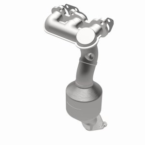 Toyota Sienna Catalytic Converter - Magnaflow - OEM Grade Direct-Fit - `04-`06