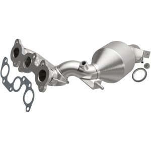 Toyota Sienna Direct-Fit Catalytic Converter - Magnaflow - OEM Grade - `04-`06