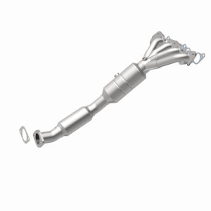 Ford Focus Catalytic Converter - Magnaflow - Direct-Fit, Manifold, OEM Grade - `08-`10