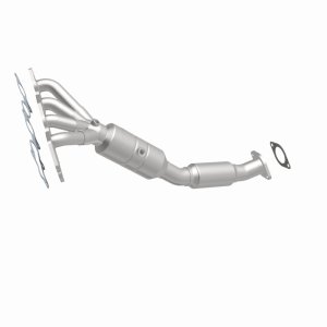 Ford Focus Catalytic Converter - Magnaflow - Direct-Fit, Manifold, OEM Grade - `08-`10