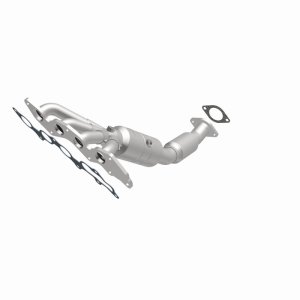 Ford Focus Catalytic Converter - Magnaflow - Direct-Fit, Manifold, OEM Grade - `08-`10