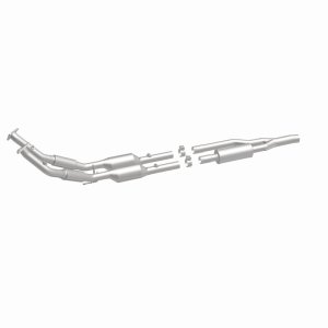 Volkswagen R32 Catalytic Converter - Magnaflow - OEM Grade Direct-Fit - 2008 Volkswagen R32 Catalytic Converter - Magnaflow - OEM Grade Direct-Fit - 2008