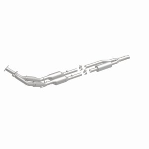 Volkswagen R32 Catalytic Converter - Magnaflow - OEM Grade Direct-Fit - 2008 Volkswagen R32 Catalytic Converter - Magnaflow - OEM Grade Direct-Fit - 2008
