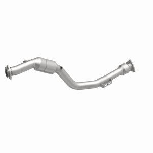 Volkswagen Phaeton Direct-Fit Catalytic Converter - Front - Passenger Side - Magnaflow - OEM Grade, Federal/EPA Compliant - `04-`06