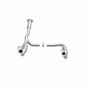 Chevrolet Trailblazer EXT Catalytic Converter - Magnaflow - Direct Fit - `03-`06