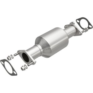 Kia Sorento Catalytic Converter - Rear - Magnaflow - OEM Grade Direct-Fit - `03-`06