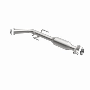 Toyota Sienna Catalytic Converter - Magnaflow - OEM Grade Direct-Fit - `01-`03