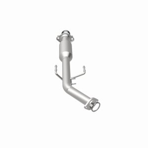 Toyota Sienna Catalytic Converter - Magnaflow - OEM Grade Direct-Fit - `01-`03
