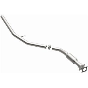 Chrysler Voyager Catalytic Converter - Magnaflow - OEM Grade Direct-Fit - `04-`06