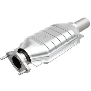 Ford Fusion Catalytic Converter - Magnaflow - Direct-Fit OEM Grade - `06-`09