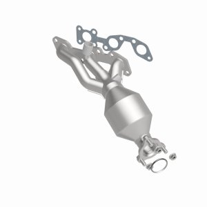 Nissan Xterra Catalytic Converter - Driver Side - Magnaflow - Direct Fit - `02-`04