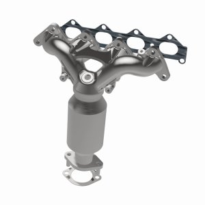 Kia Spectra Catalytic Converter - Magnaflow - HM Grade Direct-Fit - `04-`09