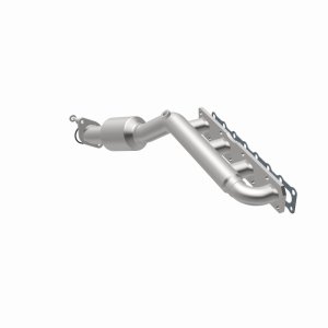Nissan Armada Catalytic Converter - Magnaflow - HM Grade Direct-Fit - `05-`15 Nissan Armada Catalytic Converter - Magnaflow - HM Grade Direct-Fit - `05-`15