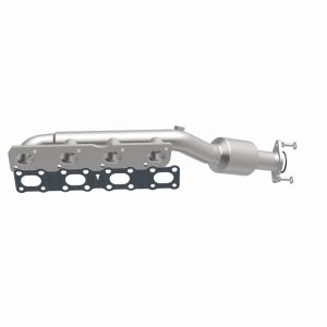 Nissan TITAN Catalytic Converter - Magnaflow - HM Grade Direct-Fit - `04-`15
