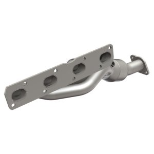 Nissan TITAN Catalytic Converter - Magnaflow - HM Grade Direct-Fit - `04-`15